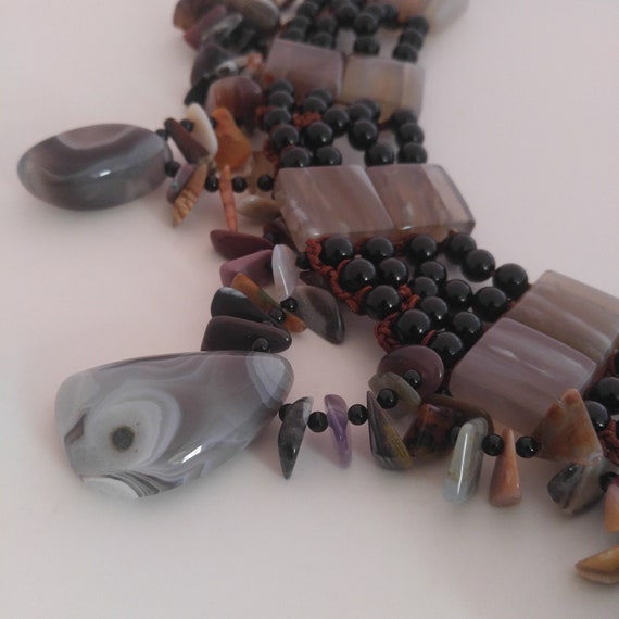 Botswana AGATE Bead Bib Necklace Vintage Black On… - image 2