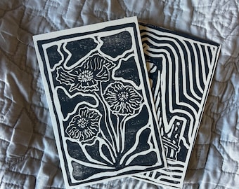 Tarjetas postales y de felicitación de 4x6 pulgadas con diseños surtidos de impresión en bloque hechos a mano.