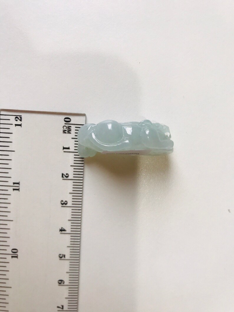 x18mm -Grade A Jadeite H W Jadeite Jade PiXiu Pendant Light Green 33mm x7mm L