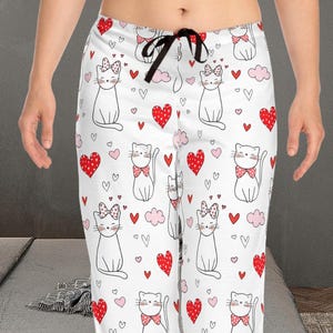Cat Pajama Pants Gift for Women&#39;s Hearts Pjs Set Cat Lover Gift Pajama Set Valentine&#39;s Day Gift for Her Cat Mom Loungewear Cozy Sleepwear