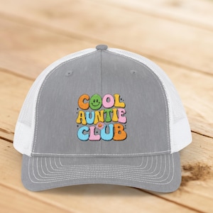 Cool Aunt Club Embroidered Hat New Aunt Gift Baby Announcement Pregnancy Reveal Sister Gift Auntie Gift Trucker Cap Best Aunt Ever Gift