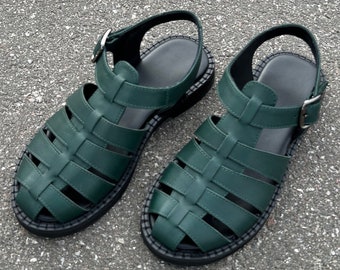 Green fisherman sandals, leather green sandals, gladiator sandals, summer closed toe sandals
