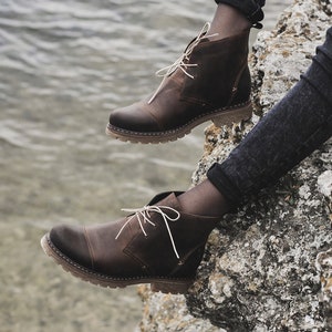 Women Desert brown leather boots, autumn winter boots