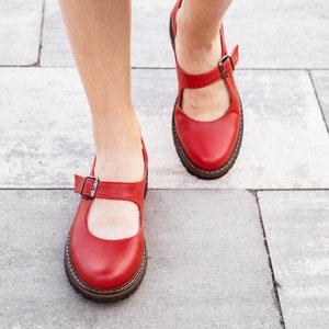 Women red mary jane shoes t strap women mary janes