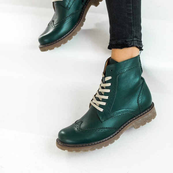 Women Green brogue boots, autumn boots, lace up boots