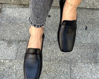 minimal square-toe leather loafers イタリア製 minimal square-toe leather loafers イタリア製