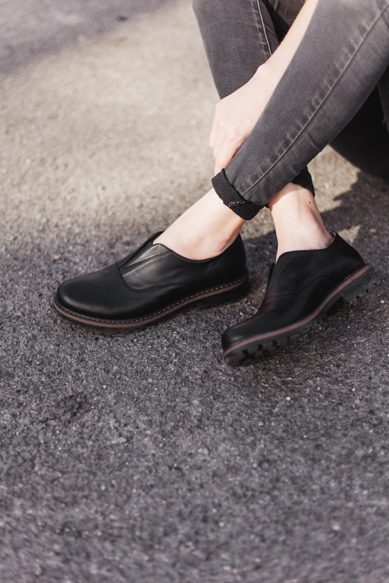 Womens black leather handmade shoesloafersoxfords