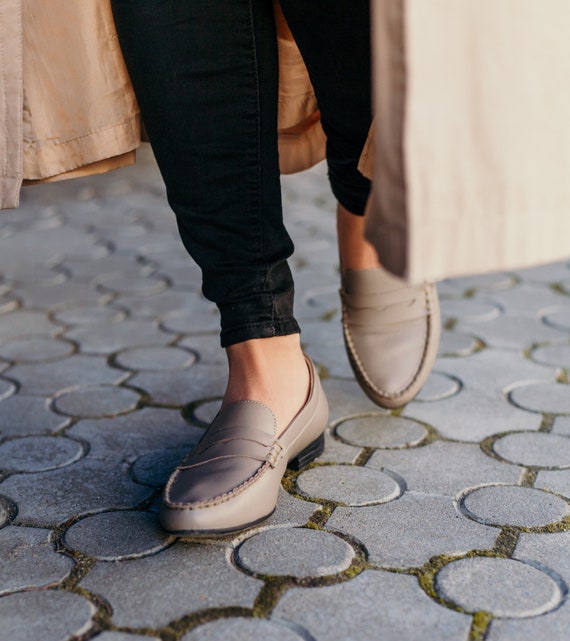 Women handmade loafers, natural cappuccino beige leather
