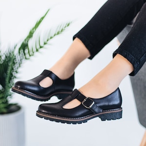 women mary janes shoes, black mary janes, women shoes