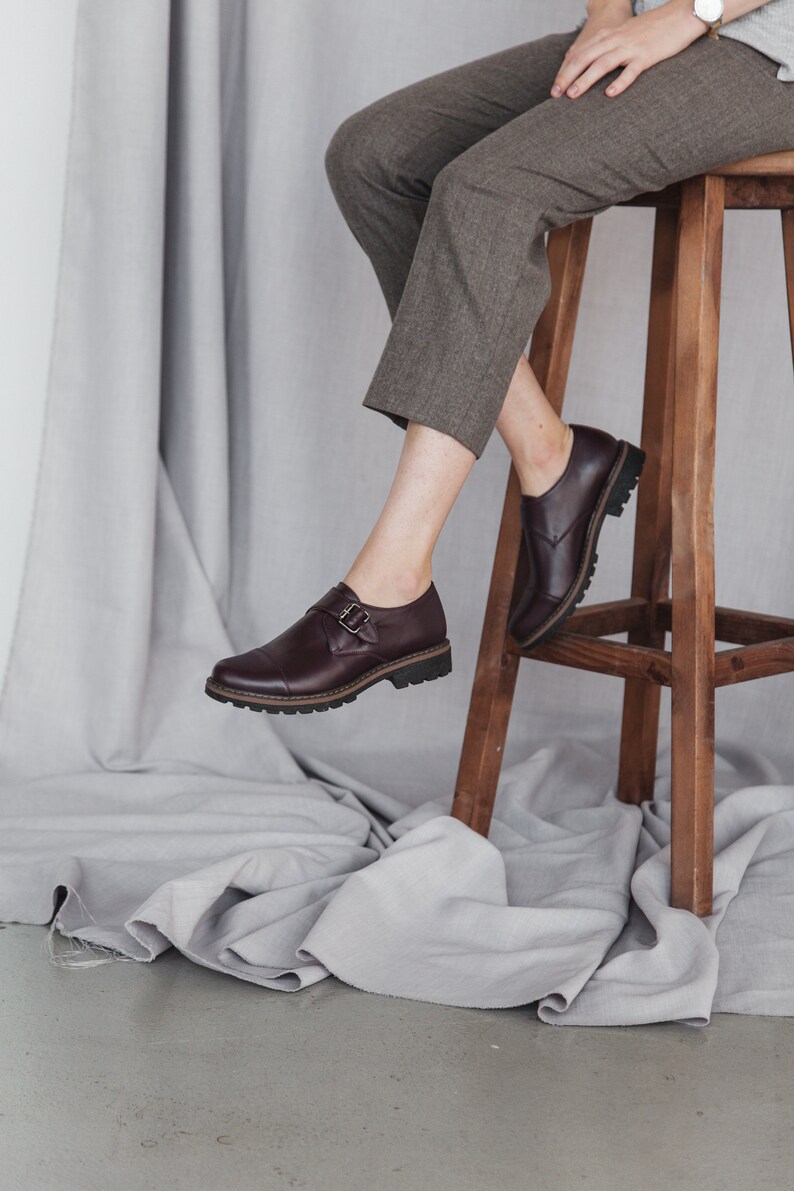 Damen Burgund Leder Monk Strap Schuhe, Handgemachte Schuhe Bild 7