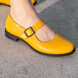 Yellow mary jane women shoes with thin sole image 3
