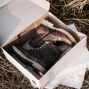 women brown boots,women brogue boots, women shoes, autumn boots, vintage boots