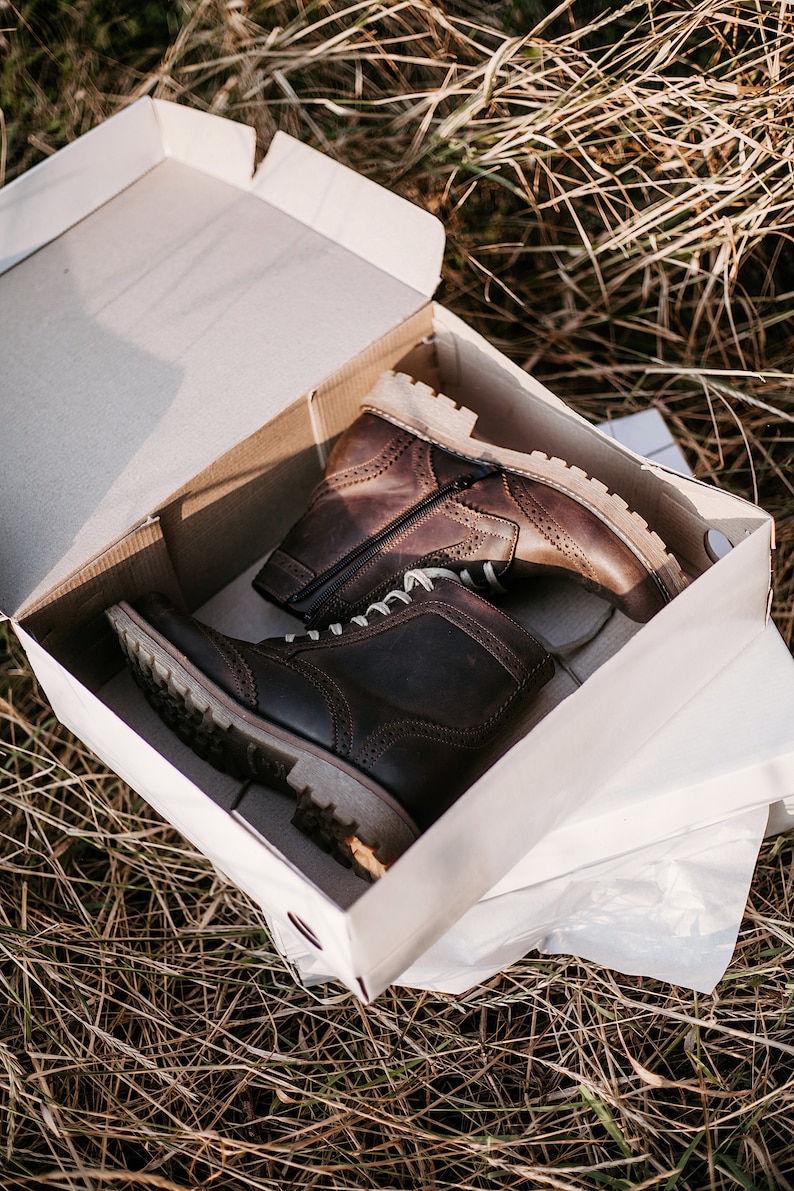 women brown boots,women brogue boots, women shoes, autumn boots, vintage boots