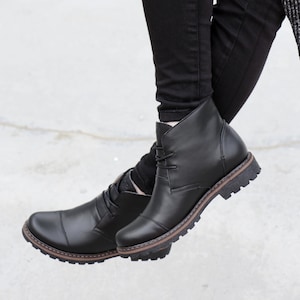 Women black Desert boots, chukka boots, black ankle boots