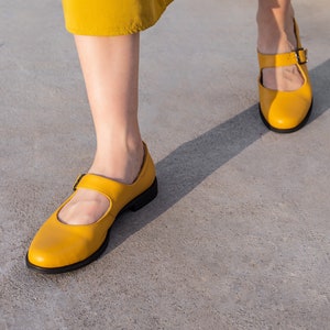 Yellow mary jane women shoes with thin sole image 2