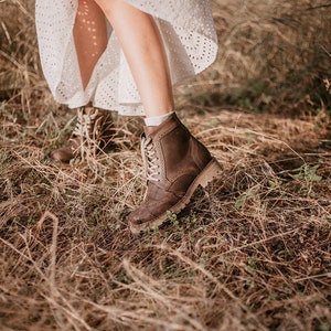 women brown boots,women brogue boots, women shoes, autumn boots, vintage boots
