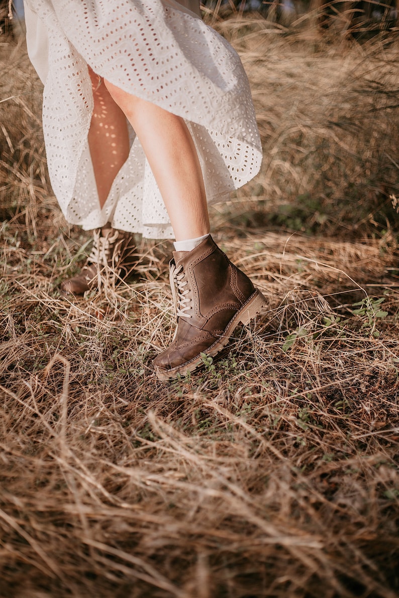 women brown boots,women brogue boots, women shoes, autumn boots, vintage boots