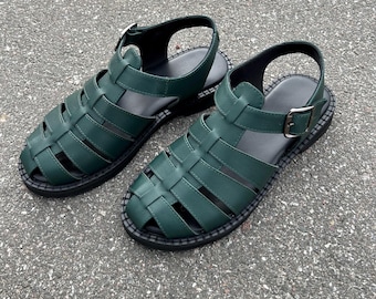 Green fisherman sandals, leather green sandals, gladiator sandals, summer closed toe sandals