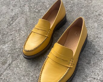 YELLOW ローファー 厚底 SACRED PLATFORM LOAFERS YELLOW ローファー 厚底 SACRED PLATFORM LOAFERS Vintage 1970s