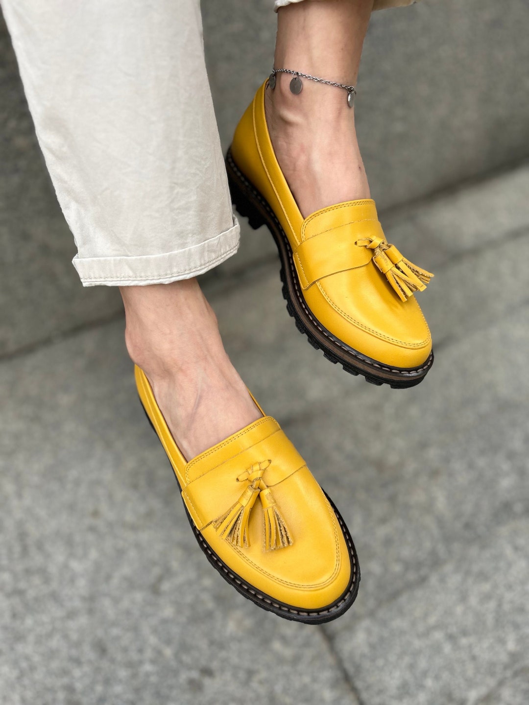 YELLO PLATFORM LOAFER イエロー 厚底ローファー Mustard Faux Suede Fringe Loafer Platform – T.U.K. Footwear Outlet