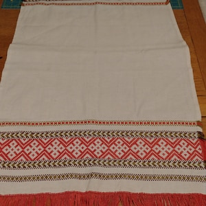 Vintage Embroidered Table Runner