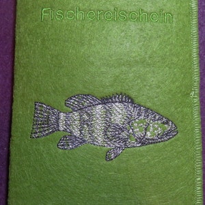 Fischereischein / Angelschein, individuell bestickte Filzhülle, Motiv: Barsch, große Farbauswahl afbeelding 3