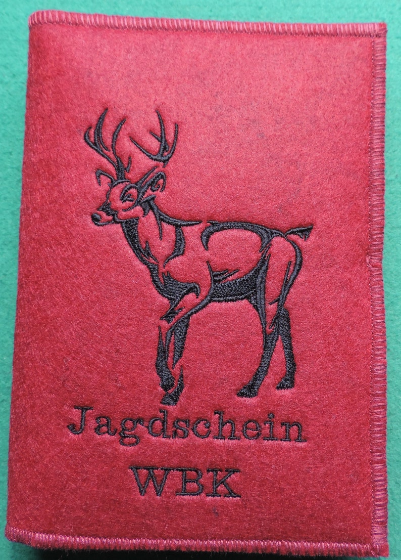 Jagdschein / WBK, Hirsch stehend, Individuell bestickte Jagdscheinhülle, Buchform, Filz, große Farbauswahl Bild 2