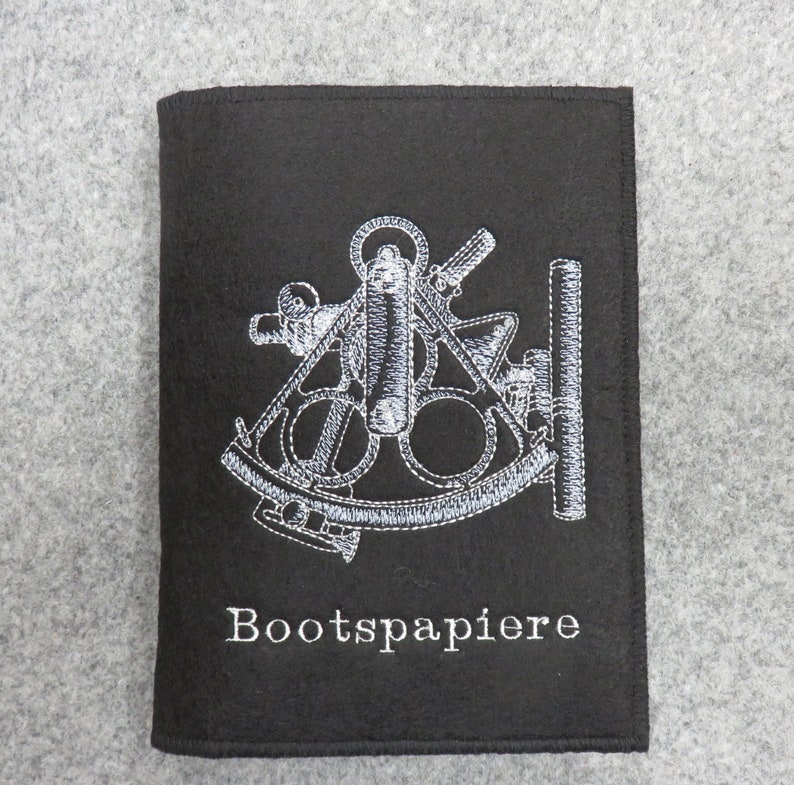 Boat papers / sports boat license / captain's case, individually embroidered cover, sextant motif plus desired text image 4