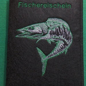 Fishing license / fishing license, individually embroidered felt cover, motif: Barracuda, large selection of colors image 1