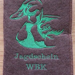 Jagdschein / WBK, Stockente, Individuell bestickte Jagdscheinhülle, Buchform, Filz, große Farbauswahl Bild 1