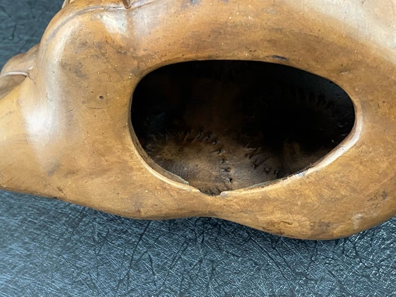 サポテク バロ ネグロの美しい太った女性 - オアハカの黒い粘土  