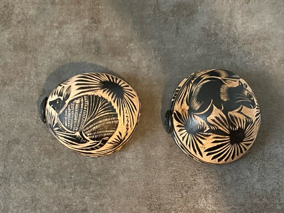 Gojyo　抹香石　赤抹香　美形　美景　台付き１個 Zapotec Carved Gourd Jícara - Mi Bautizo - Oaxaca My Baptism