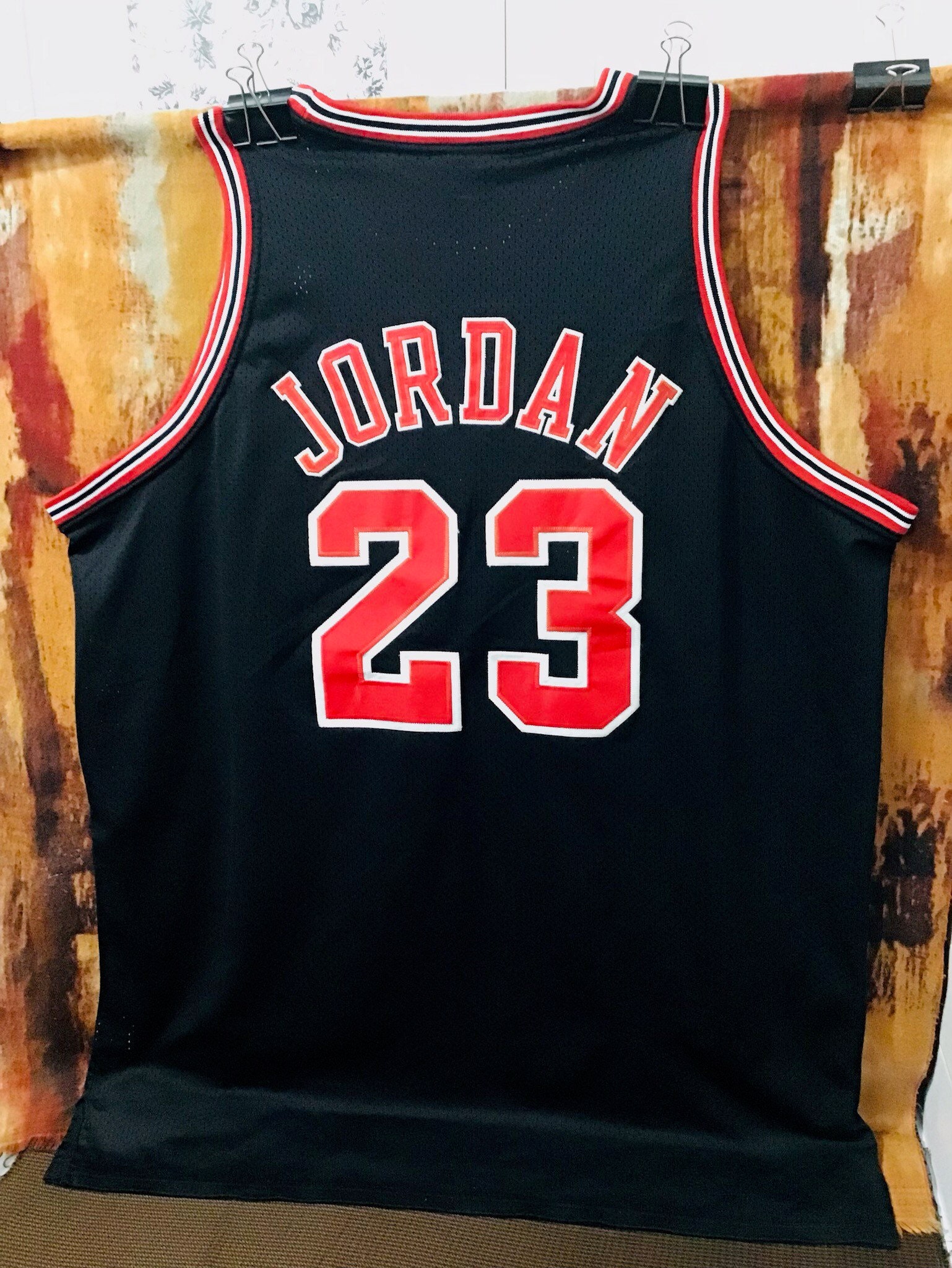 VINTAGE 90S NIKE CHICAGO BULLS JORDAN #23 JERSEY Made in Korea SIZE M