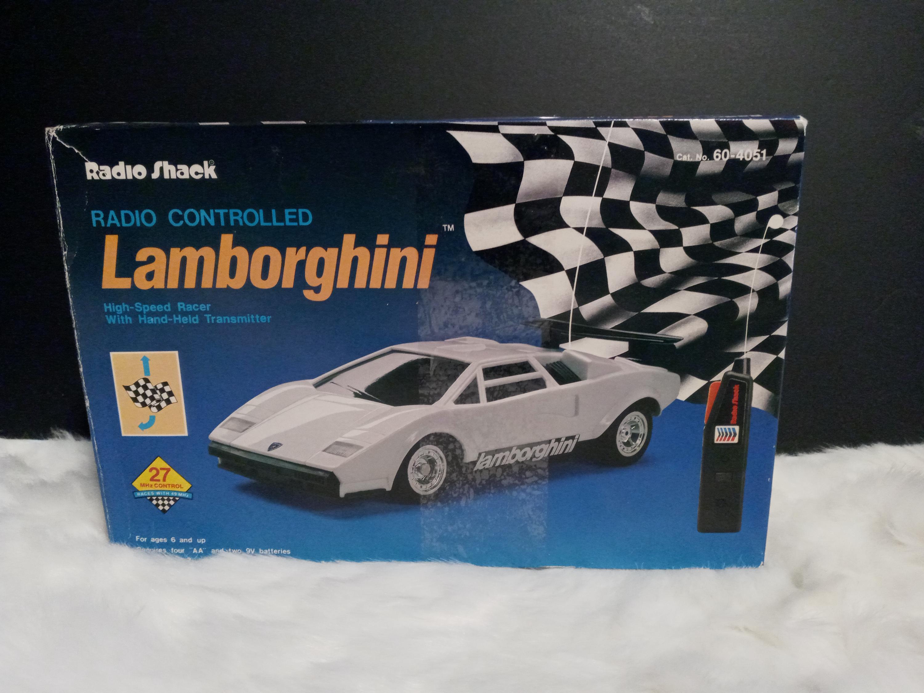 Vintage 1989 Radio Shack White Lamborghini RC Car 60-4051 ** Open