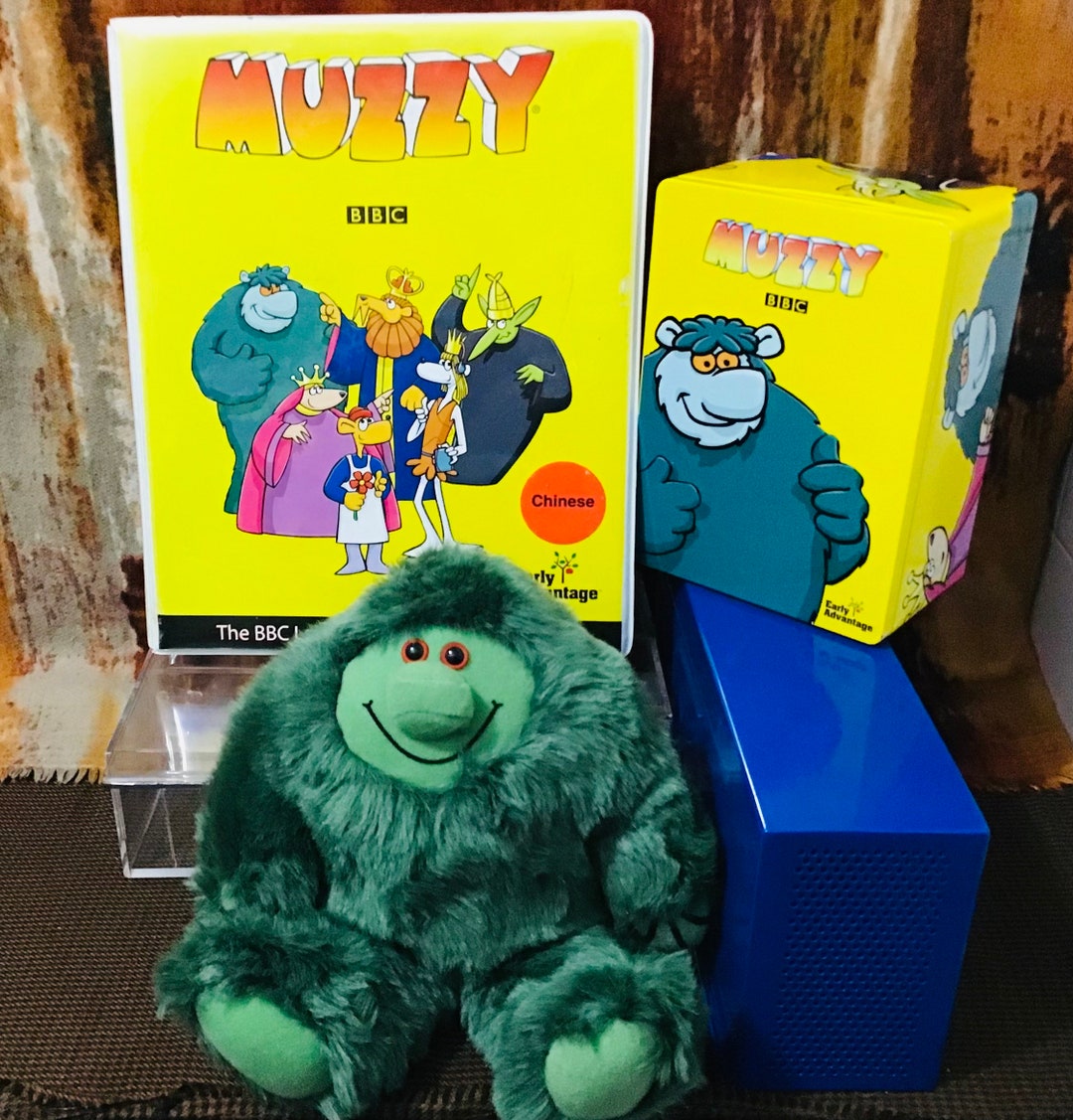 Complete Muzzy Chinese Language Course W/ Booklets Tin Muzzy Plush Lot