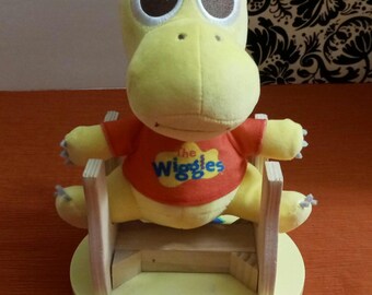 The Wiggles MAKESHIP Hellosaurus Limited Edition 8” Dinosaur Plush HTF