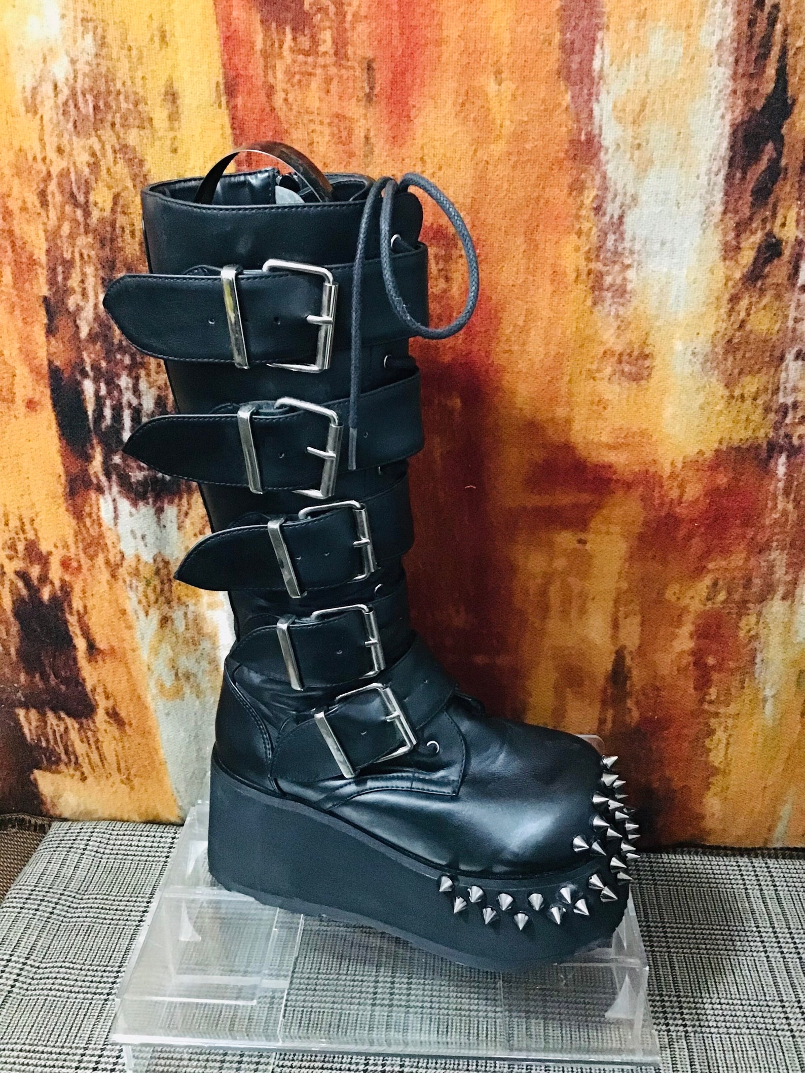 demonia men's trashville 518 stores