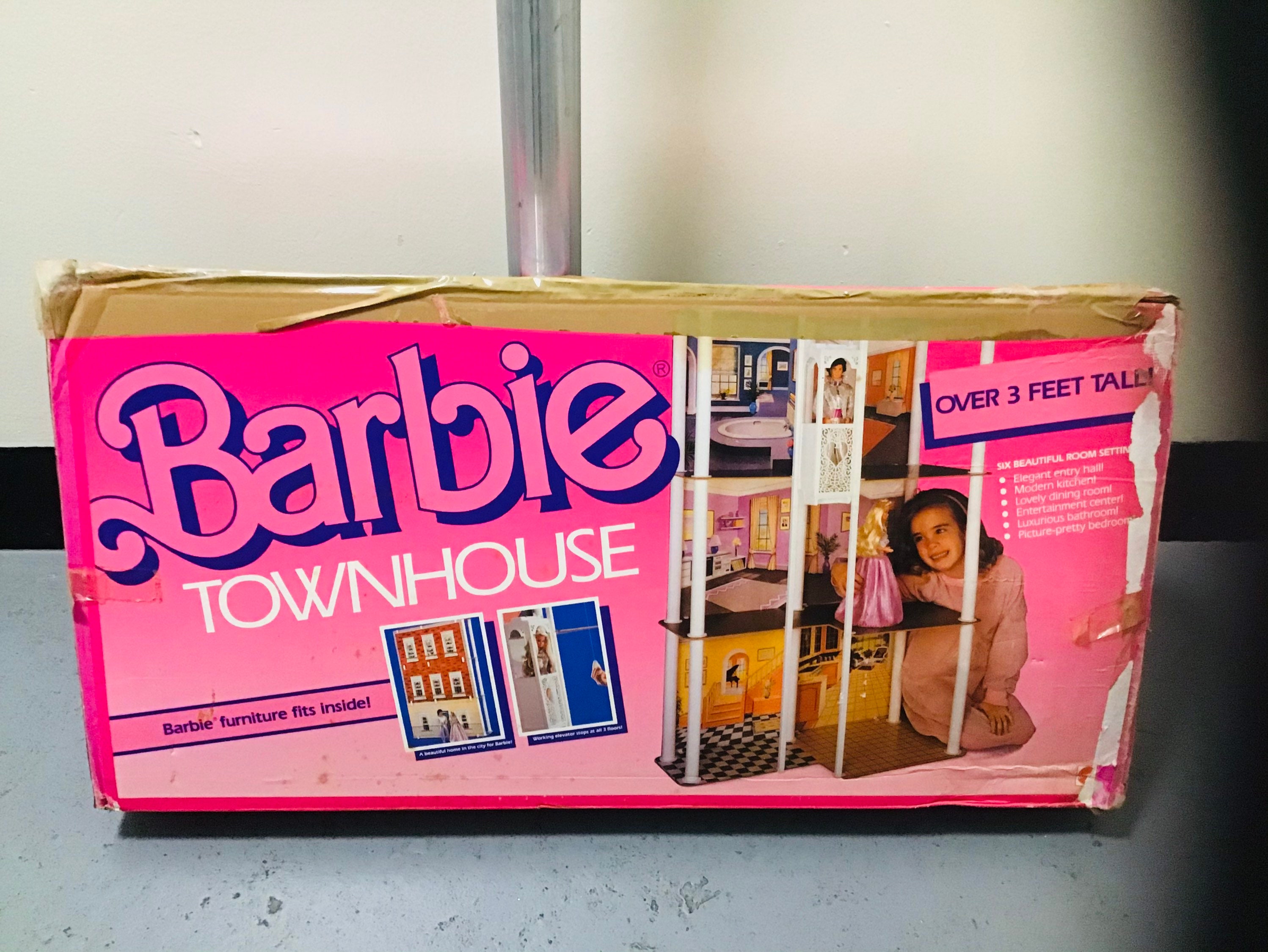 Barbie townhouse with elevator 1980s sale