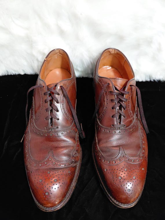 Vintage Footjoy Classic Brown Leather Wingtip Oxford Dress  display picture 3