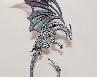 虹色に輝くドラゴンのイヤーカフファンタジージュエリー3Dプリント非ピアスコスプレアクセサリー