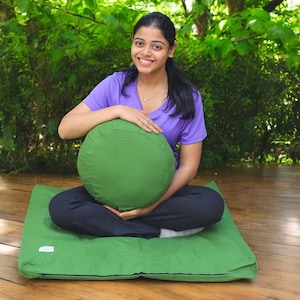 Solid Green Zafu + Zabuton Meditation Cushion Set – Organic Cotton, Washable Covers | Supportive Yoga Floor Seating | Eco-Friendly