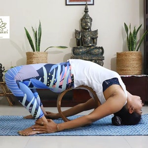 YogaKargha Wooden Yoga Wheel - Yoga Prop for Stretching Back (Thoracic & Lumbar Region Muscles) - Chakrasan Yoga Prop