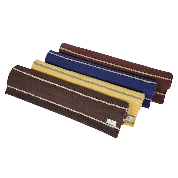 Organic Cotton Yoga Mat: Handwoven Knotted Anti-Skid Design