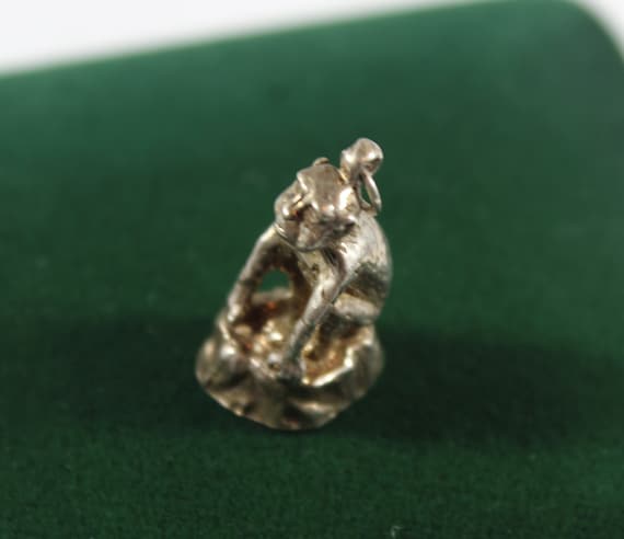 Vintage Solid Sterling Silver Small Realistic Mon… - image 3