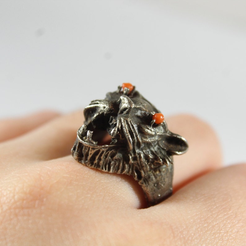 Antique Chinese Natural Coral Silver Tiger Animal Unique Ring image 3
