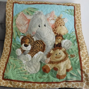 Jungle Animals Crib Quilt: Safari Baby Blanket, 100% Cotton.  Jungle Babies TM fabric.
