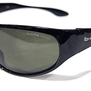 Gafas de sol Bolle Acrylex 723 Vintage negras rectangulares con montura gris