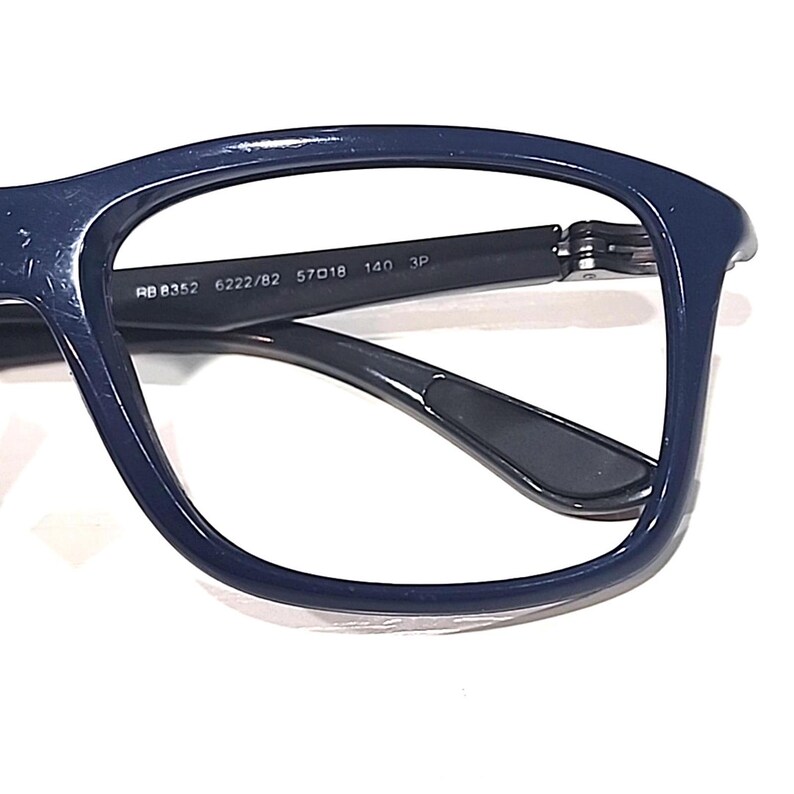 Gafas de sol Ray Ban RB8352 6222/82 sin lentes LG negras y grises con montura cuadrada, talla 57-18, 140 imagen 5