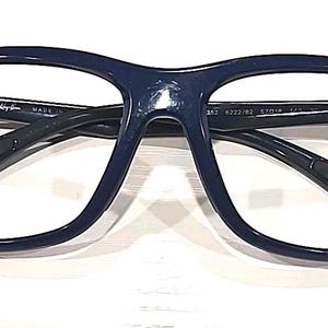 Gafas de sol Ray Ban RB8352 6222/82 sin lentes LG negras y grises con montura cuadrada, talla 57-18, 140 imagen 2