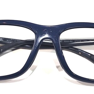 Gafas de sol Ray Ban RB8352 6222/82 sin lentes LG negras y grises con montura cuadrada, talla 57-18, 140 imagen 3